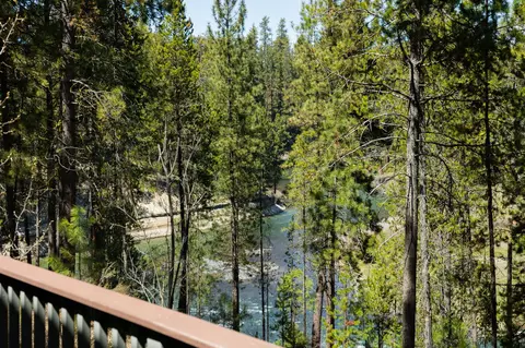 View/Area - 53520 Wildriver Way, La Pine, OR 97739 photo 2 of 8