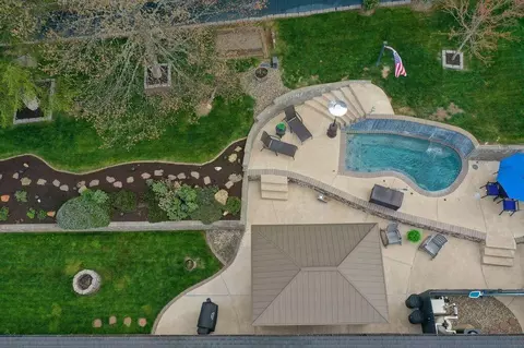 156 Tumbleweed Trl, Jacksonville, OR 97530