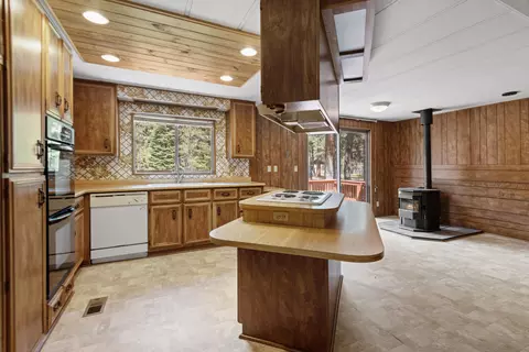 14800 Bluegrass Loop, Sisters, OR 97759 photo 10