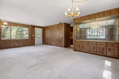 14800 Bluegrass Loop, Sisters, OR 97759 photo 7