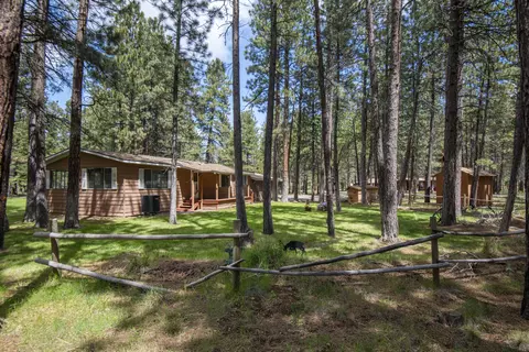 14800 Bluegrass Loop, Sisters, OR 97759 photo 2