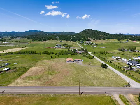14399 Avalon Dr, Eagle Point, OR 97524 photo 44