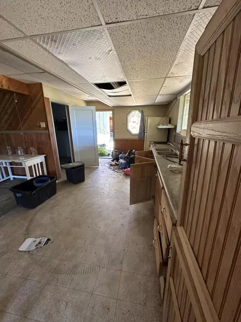 Kitchen - 4430 Humbug Creek Rd, Applegate, OR 97530 photo 1 of 2