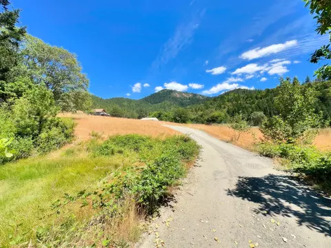 Exterior - 4430 Humbug Creek Rd, Applegate, OR 97530 photo 2 of 7