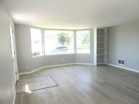 330 1st St, Tulelake, CA 96134 photo 4