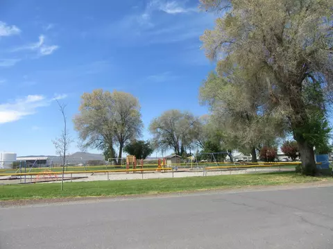 330 1st St, Tulelake, CA 96134 photo 17