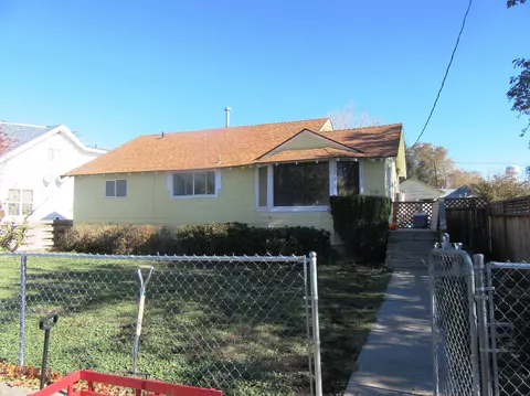 330 1st St, Tulelake, CA 96134