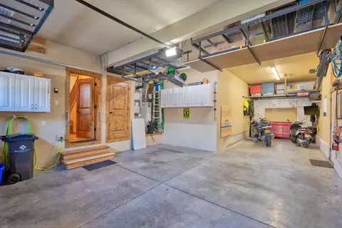 Other - 60805 Whitney Pl, Bend, OR 97702 photo 10 of 12
