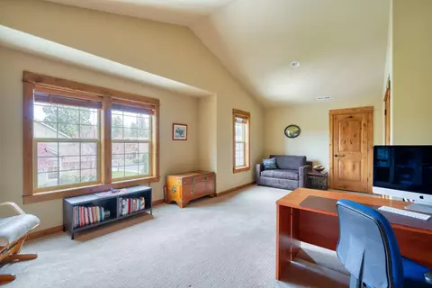Other - 60805 Whitney Pl, Bend, OR 97702 photo 7 of 12
