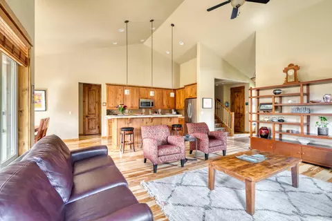 Living - 60805 Whitney Pl, Bend, OR 97702 photo 5 of 5