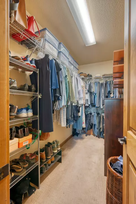 Other - 60805 Whitney Pl, Bend, OR 97702 photo 3 of 12