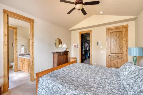 Bedroom - 60805 Whitney Pl, Bend, OR 97702 photo 1 of 6