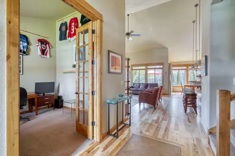 Entry Way - 60805 Whitney Pl, Bend, OR 97702 photo 1 of 1