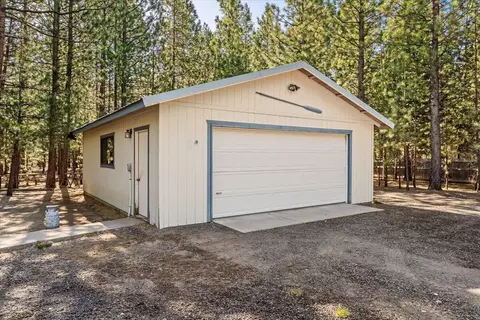 52080 Finger Cone, La Pine, OR 97739 photo 28