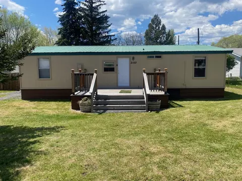 2150 Madison St, Klamath Falls, OR 97603