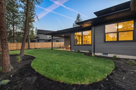 62580 NW Woodsman Loop, Bend, OR 97703 photo 47