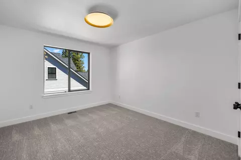 62580 NW Woodsman Loop, Bend, OR 97703 photo 38