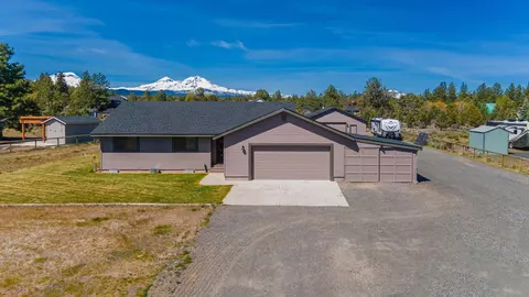 66549 Ponderosa Loop, Bend, OR 97703