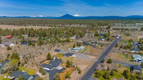 View/Area - 66549 Ponderosa Loop, Bend, OR 97703 photo 4 of 4