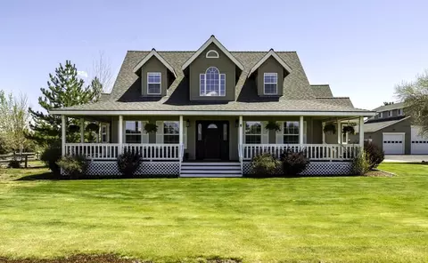 61030 Jennings Rd, Bend, OR 97702