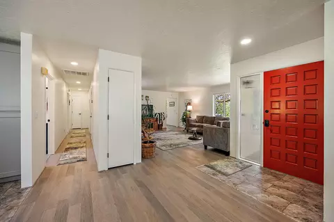 1455 Summit Loop, Grants Pass, OR 97527 photo 5