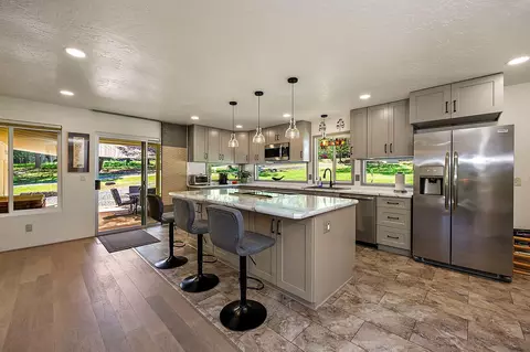 1455 Summit Loop, Grants Pass, OR 97527 photo 8