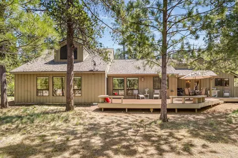 57669 Aspen Ln #6, Sunriver, OR 97707