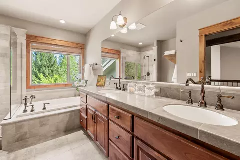 19509 Painted Ridge Loop, Bend, OR 97702 photo 26