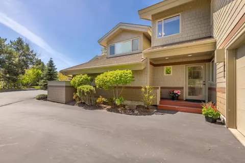 19509 Painted Ridge Loop, Bend, OR 97702 photo 2
