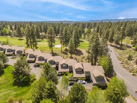 19509 Painted Ridge Loop, Bend, OR 97702 photo 38
