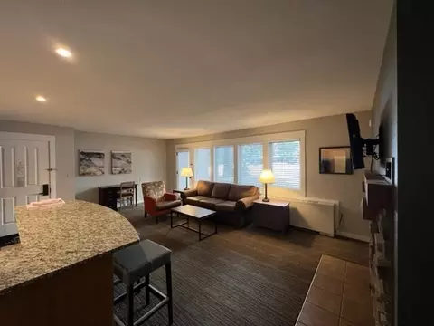 18575 SW Century Dr #2113 E, Bend, OR 97702