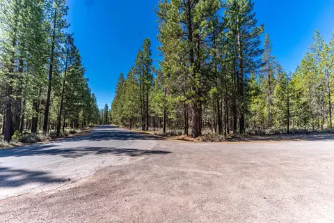 16545 Stage Stop Dr, Bend, OR 97707 photo 12