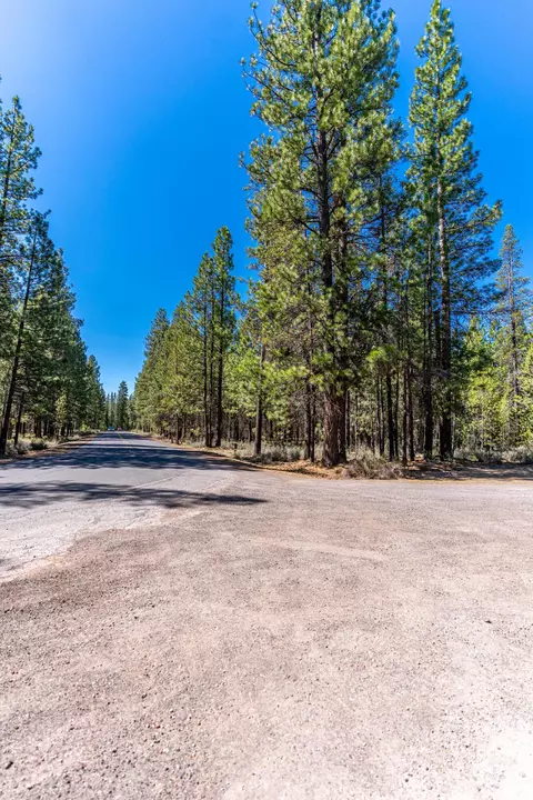 16545 Stage Stop Dr, Bend, OR 97707 photo 39