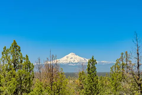 SW Joshua Court, Powell Butte, OR 97753