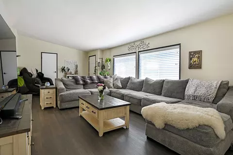 633 E Archwood Dr UNIT 7, Eagle Point, OR 97524 photo 4