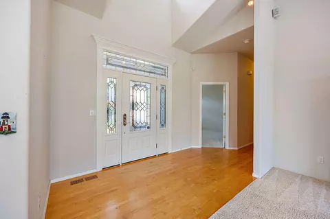 Entry Way - 1532 Panoramic Loop, Grants Pass, OR 97527 photo 1 of 2