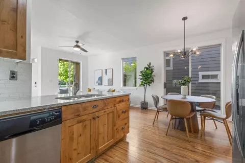 Dining - 20780 NE Smoke Stack Ln, Bend, OR 97701 photo 5 of 5