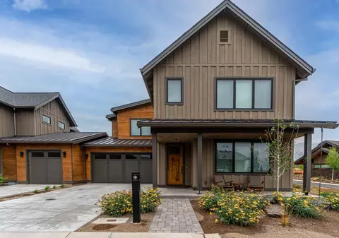 61289 Mcroberts Ln #LOT 31, Bend, OR 97702