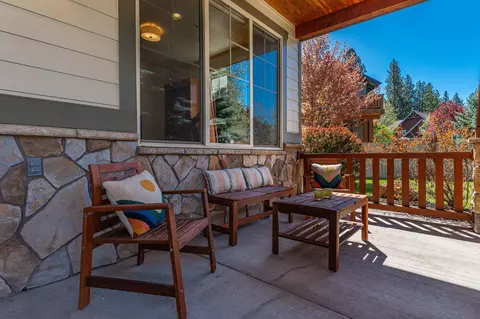 Exterior - 60965 Creekstone Loop, Bend, OR 97702 photo 3 of 8