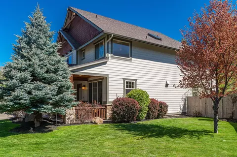 Exterior - 60965 Creekstone Loop, Bend, OR 97702 photo 4 of 8