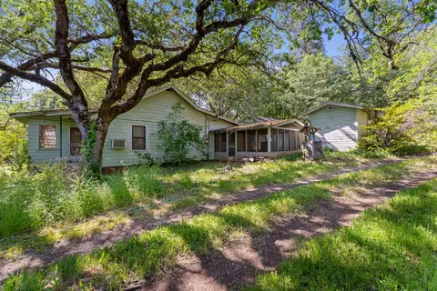 1080 E Jones Creek Rd, Grants Pass, OR 97526