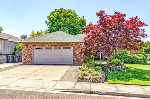 3440 Karges Way, Medford, OR 97504