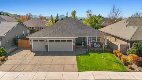 Other - 1000 Pumpkin Ridge Dr, Eagle Point, OR 97524 photo 1 of 14