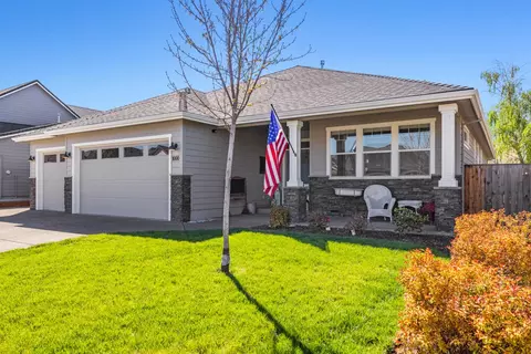 Other - 1000 Pumpkin Ridge Dr, Eagle Point, OR 97524 photo 3 of 14
