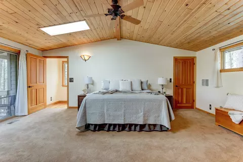 Bedroom - 53496 Wildriver Way, La Pine, OR 97739 photo 1 of 6