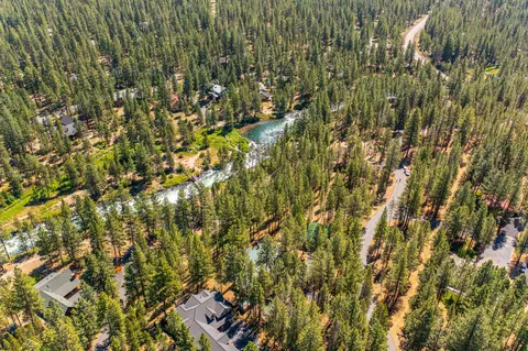 View/Area - 53496 Wildriver Way, La Pine, OR 97739 photo 12 of 13
