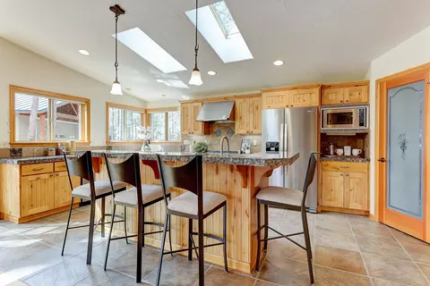 Kitchen - 53496 Wildriver Way, La Pine, OR 97739 photo 1 of 5