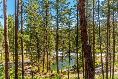View/Area - 53496 Wildriver Way, La Pine, OR 97739 photo 2 of 13