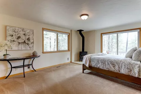 Bedroom - 53496 Wildriver Way, La Pine, OR 97739 photo 3 of 6