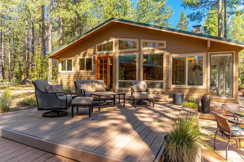 Exterior - 53496 Wildriver Way, La Pine, OR 97739 photo 3 of 12